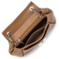 SAC À MAIN AVEC FERMOIR FOULONNÉ PIA CAMEL LANCASTER